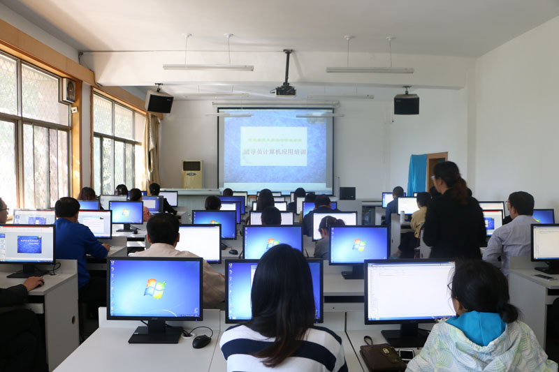 it技術(shù)員_it技術(shù)學(xué)習(xí)網(wǎng)_it技術(shù)團(tuán)隊(duì)工作氛圍