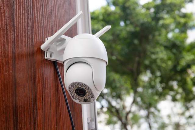 紅外彩色網(wǎng)絡攝像機監(jiān)控安裝監(jiān)控_武漢監(jiān)控安裝_寶安監(jiān)控安裝