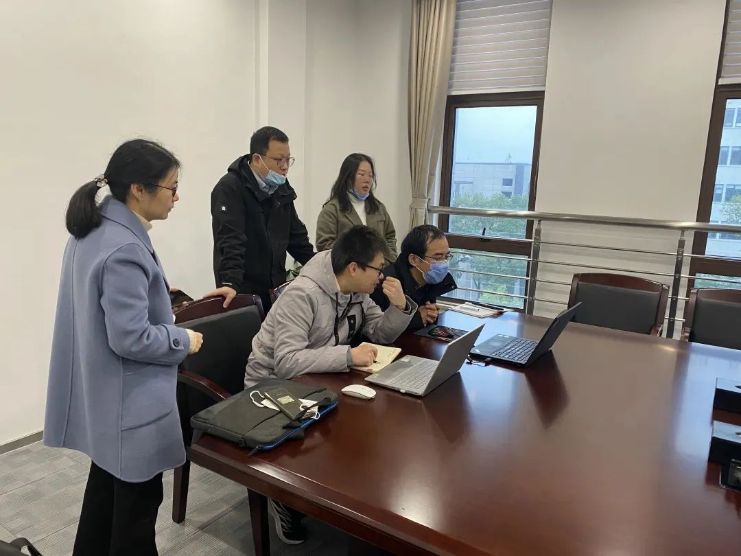 it服務(wù)機房_it服務(wù)項目經(jīng)理證書_it技能服務(wù)