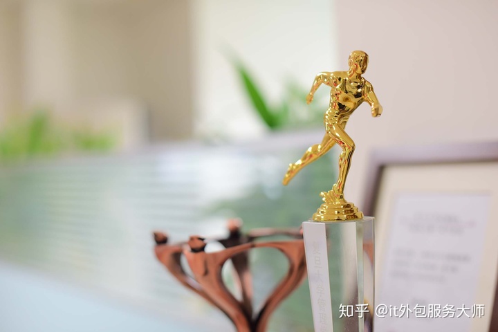 it運(yùn)維外包 排行_it運(yùn)維外包_it運(yùn)維是it行業(yè)底層