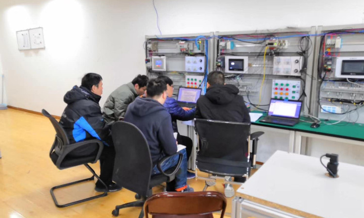 pmc技術跟單員_it姐妹技術論壇_it技術員